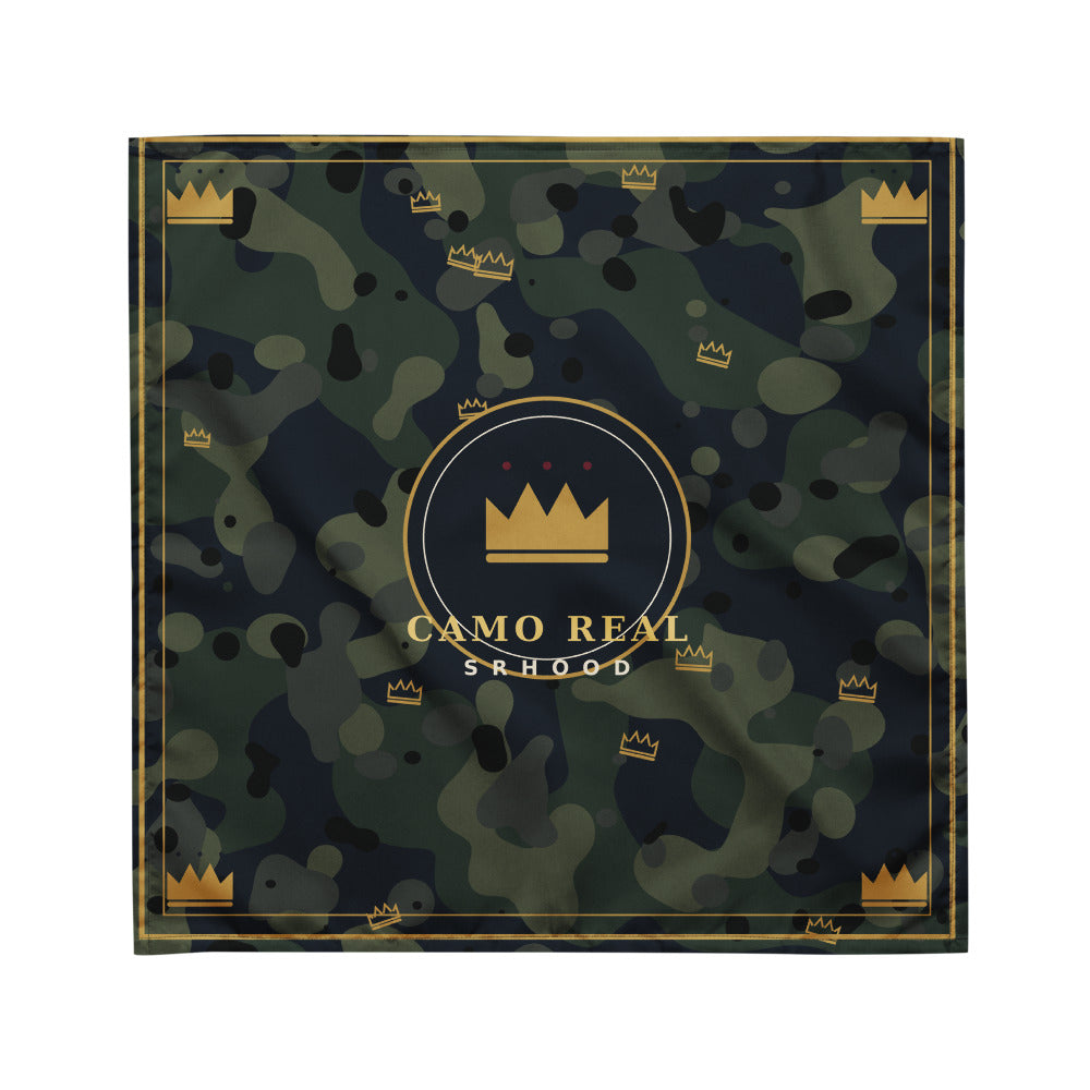 Bandana Camo Real — camuflaje bosque con marco dorado y medallón central