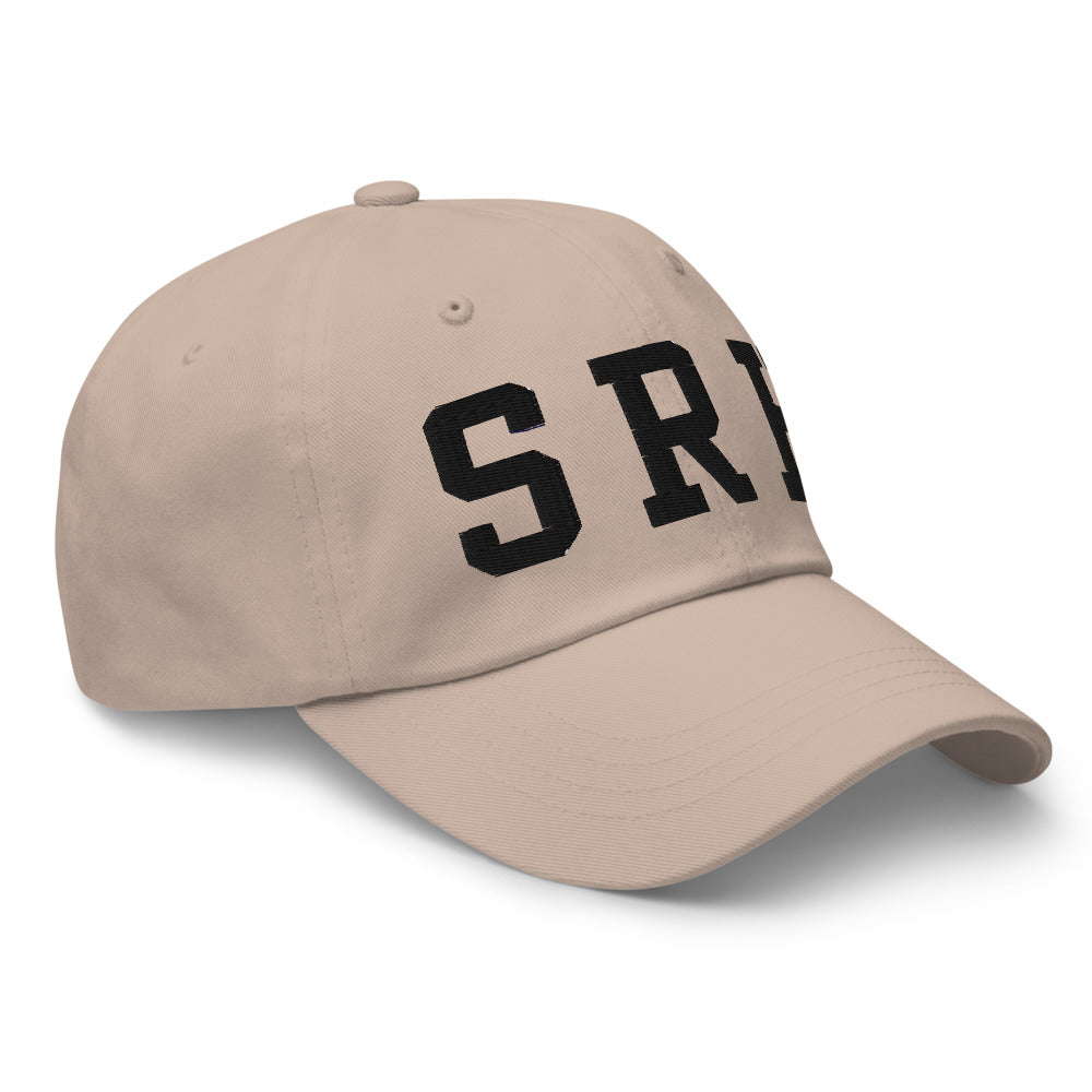 Gorra SRH Varsity bordada en piedra, vista lateral