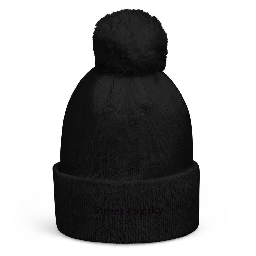 Street Royalty | Beanie Pom-Pom Negro Bordado