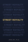 Lámina Royal Ink Nº02 Wordmark — tipografía Street Royalty repetida sobre azul marino con línea dorada