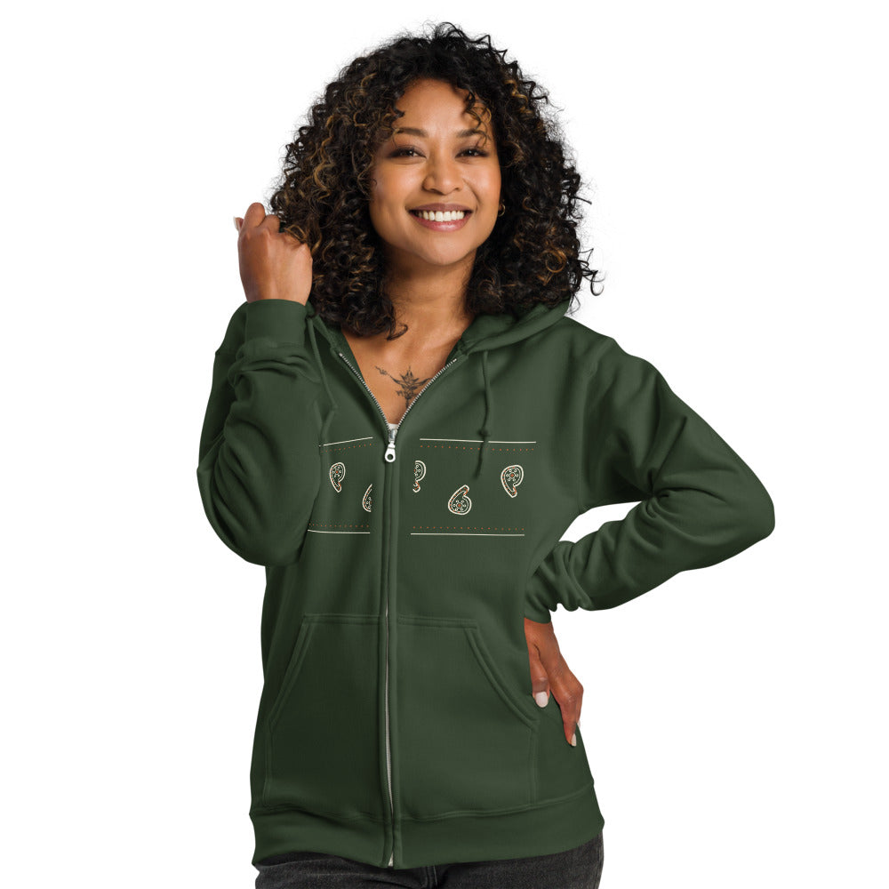 Hoodie Cremallera Cachemir Corona — Verde Bosque — modelo con tatuajes