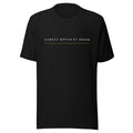 Camiseta negra Street Royalty con logo Wide Lockup en franja de pecho — vista frontal