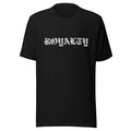 Camiseta negra Street Royalty Hood con lettering blackletter ROYALTY en blanco roto, vista frontal