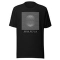 Camiseta negra con diseño op-art Onda Óptica de SRHOOD, vista frontal