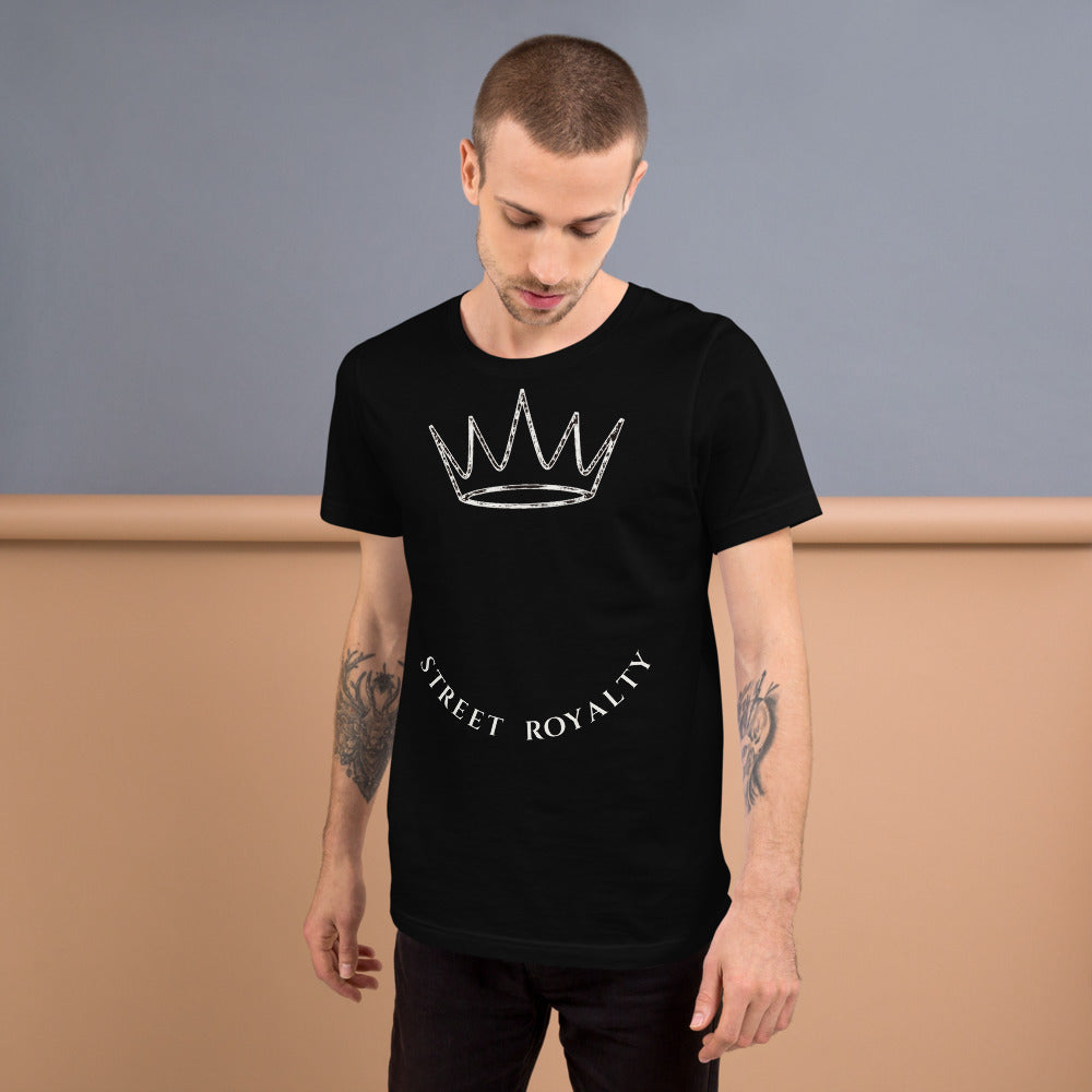Camiseta Corona Arco — Negro — modelo con tatuajes