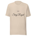 Camiseta crema Street Royalty con wordmark Stay Royal en el pecho — vista frontal