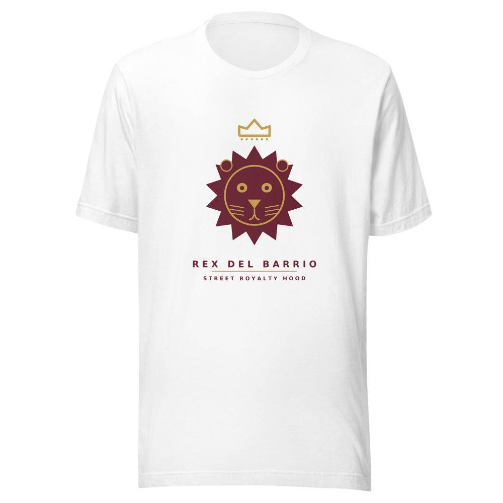 Camiseta blanca Bella+Canvas con León Heráldico burdeos y lema Rex del Barrio — vista frontal
