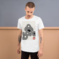 Camiseta Suminagashi Tinta — Blanco — modelo con tatuajes